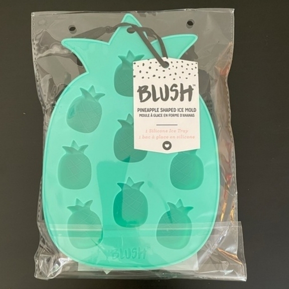 Blush Pineapple Shape Silicone Chocolate Jello Candy Ice Cube Mold Tray NWT - Picture 4 of 4